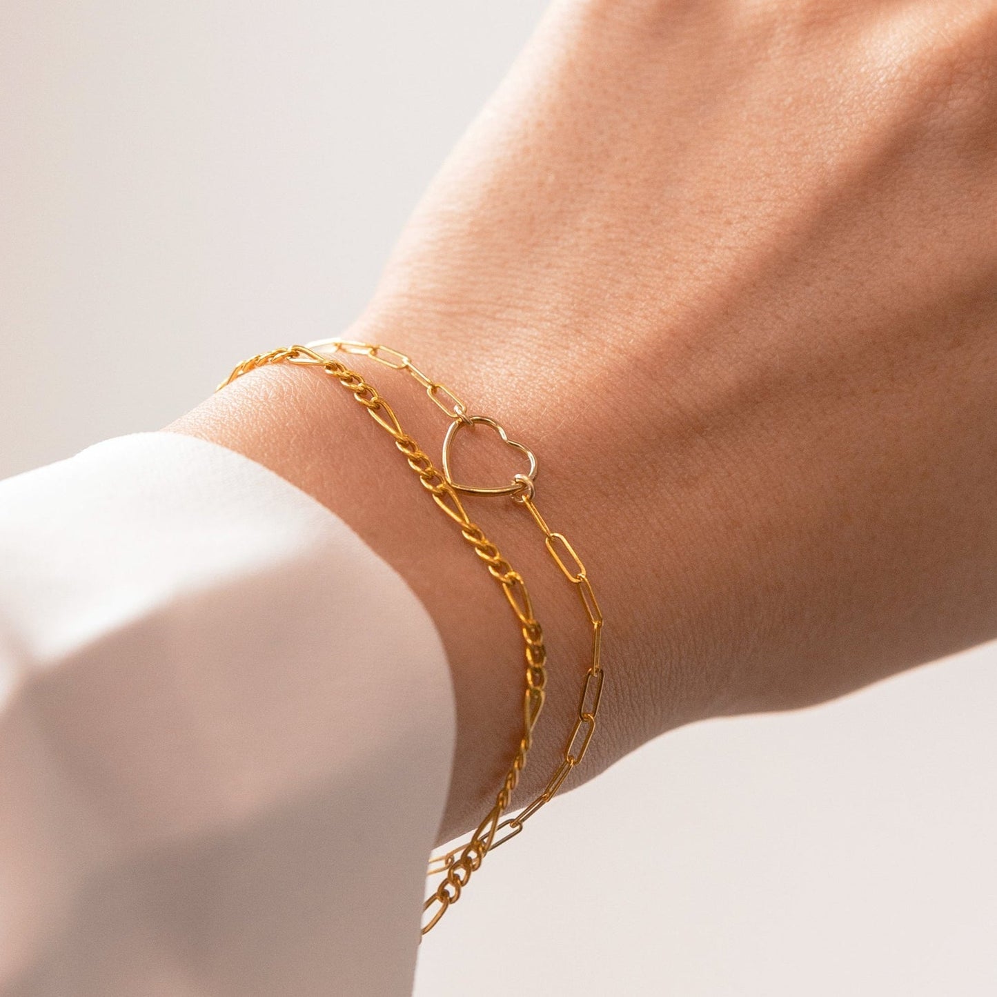 Fall in love Dainty Bracelet